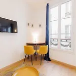 Charming Studio In The Marais - Mobility Lease
